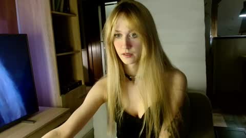 GoldieHanny online show from 02-13-25, 06:48