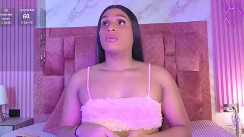 Snapshot of goldilockss15 chatting on 10-04-25, 03:26 goldilockss15 online show from 10-04-25, 03:26