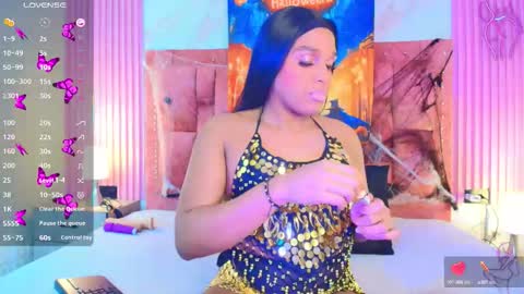 Snapshot of goldilockss15 chatting on 10-15-25, 03:17 goldilockss15 online show from 10-15-25, 03:17