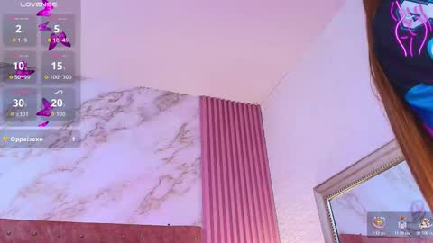 Snapshot of goldilockss15 chatting on 11-23-25, 03:17 goldilockss15 online show from 11-23-25, 03:17