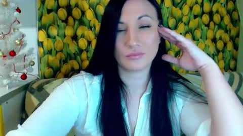 Snapshot of goldmoonn chatting on 12-11-24, 04:20 goldmoonn online show from 12-11-24, 04:20