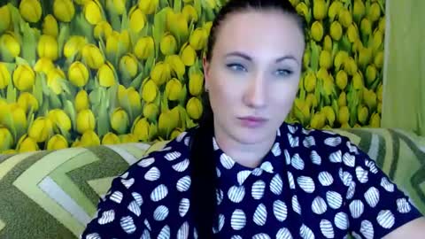 Snapshot of goldmoonn chatting on 03-02-25, 03:59 goldmoonn online show from 03-02-25, 03:59