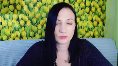 Snapshot of goldmoonn chatting on 03-18-26, 05:38 goldmoonn online show from 03-18-26, 05:38