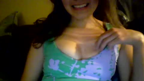 Snapshot of golfprincess chatting on 01-20-25, 06:10 golfprincess online show from 01-20-25, 06:10