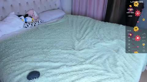 gongjulee online show from 11-04-25, 01:59