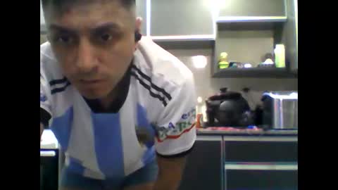 gonzaloargentino2022 online show from 10-25-25, 02:52