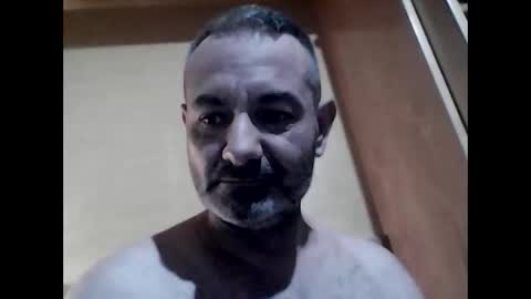 Snapshot of gonzalobilbaogon chatting on 01-26-25, 07:09 gonzalo online show from 01-26-25, 07:09