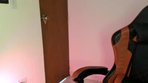 goodboy69i online show from 04-19-26, 05:45