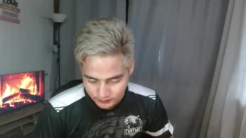 Snapshot of goodcaresweetboy chatting on 12-31-24, 04:38 FORD online show from 12-31-24, 04:38