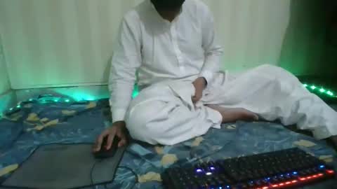 Arab Pronstar online show from 01-25-25, 06:24