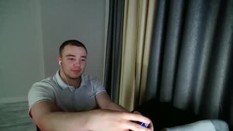 Snapshot of goodmasterpum chatting on 05-10-26, 11:32 Pum online show from 05-10-26, 11:32