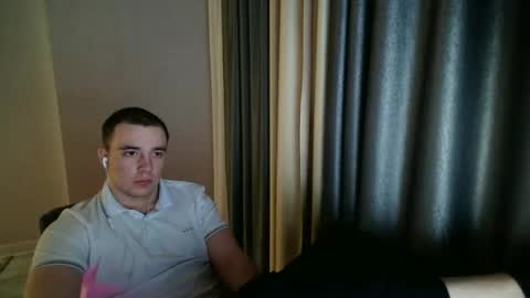 Snapshot of goodmasterpum chatting on 05-20-26, 07:09 Pum online show from 05-20-26, 07:09