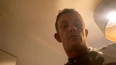 Snapshot of goodoldscott chatting on 12-28-24, 02:53 goodoldscott online show from 12-28-24, 02:53