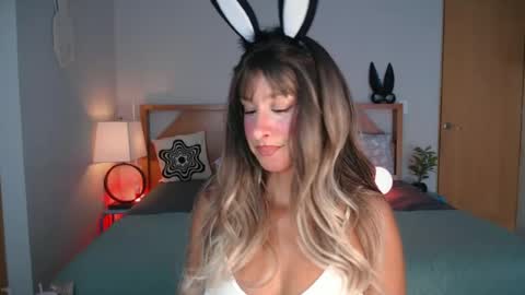 Snapshot of goonergirlnextdoor chatting on 06-21-26, 03:36 princess kierra online show from 06-21-26, 03:36