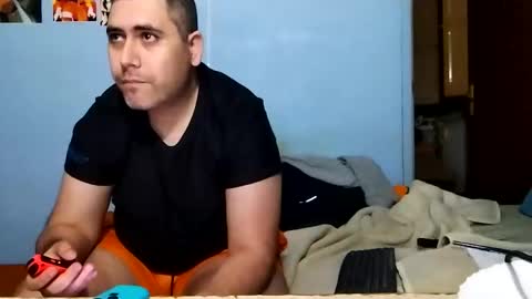 Snapshot of gorak32 chatting on 01-30-25, 11:02 GoraK online show from 01-30-25, 11:02