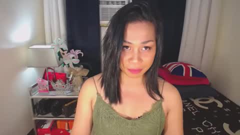 Snapshot of gorgeous_rica chatting on 12-04-24, 09:51 Rica online show from 12-04-24, 09:51