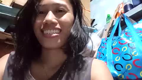 Snapshot of gorgeouspinay_babe chatting on 03-09-26, 03:49 GorgeousPinay babe online show from 03-09-26, 03:49