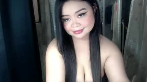 Snapshot of gorgeuos_mae chatting on 09-16-25, 03:02 MAE online show from 09-16-25, 03:02