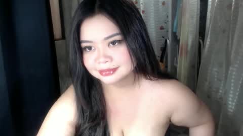 Snapshot of gorgeuos_mae chatting on 10-10-25, 04:50 MAE online show from 10-10-25, 04:50