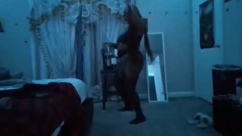 Snapshot of gotcake713 chatting on 10-26-25, 03:12 Sue Goddess online show from 10-26-25, 03:12