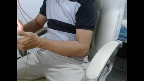 Andres online show from 10-22-25, 07:13