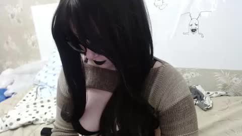 Snapshot of goth_pumpkin chatting on 01-18-25, 10:28 Amy online show from 01-18-25, 10:28