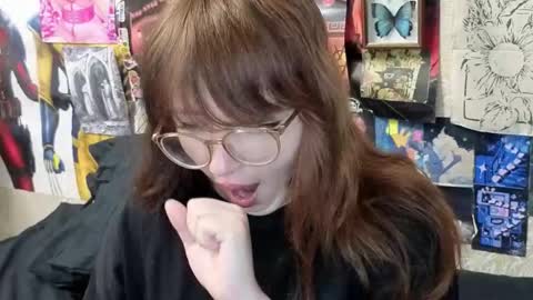 Snapshot of goth_pumpkin chatting on 10-01-25, 08:15 Amy online show from 10-01-25, 08:15