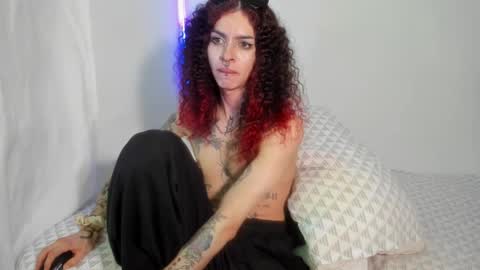 Snapshot of goth_ru chatting on 12-11-24, 03:24 Russ  online show from 12-11-24, 03:24