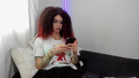 Snapshot of goth_ru chatting on 12-23-24, 07:41 Russ  online show from 12-23-24, 07:41