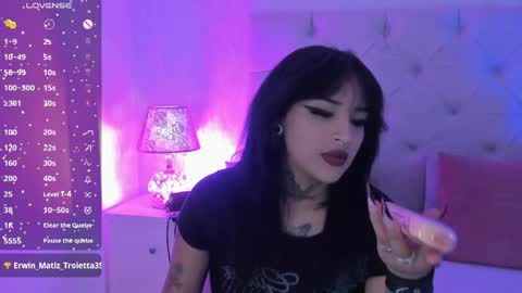 Snapshot of goth_tasha chatting on 05-29-26, 01:31 goth_tasha online show from 05-29-26, 01:31