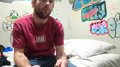 gothboityplz online show from 11-18-25, 09:25