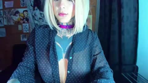 Snapshot of gothic9goddes chatting on 01-06-25, 04:47 GG online show from 01-06-25, 04:47