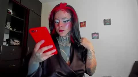 Snapshot of gothic9goddes chatting on 11-23-25, 05:57 GG online show from 11-23-25, 05:57