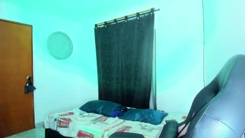 GG online show from 04-10-26, 12:16