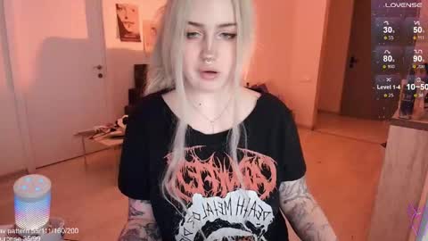 traumfrau Kira angel face devil eyes I SELL A LOT VIDEO IN GALLERY online show from 04-12-26, 05:18