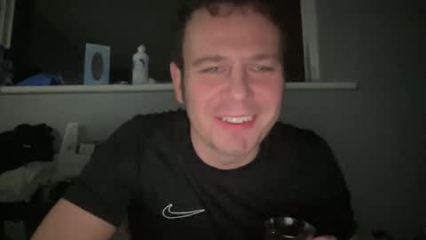 Snapshot of gotitgoin_ chatting on 10-25-25, 12:51 GotItGoin online show from 10-25-25, 12:51