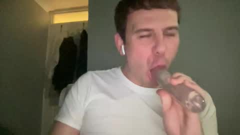 Snapshot of gotitgoin_ chatting on 11-18-25, 11:15 GotItGoin online show from 11-18-25, 11:15