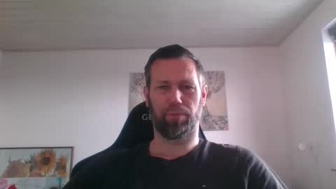 Snapshot of gottalop chatting on 01-09-26, 12:30 gottalop online show from 01-09-26, 12:30