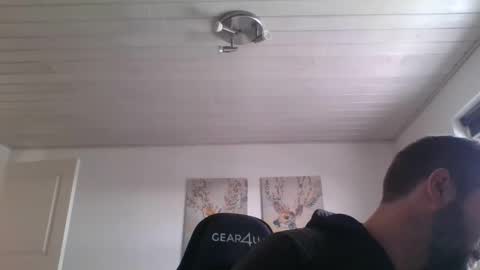 Snapshot of gottalop chatting on 02-18-26, 10:44 gottalop online show from 02-18-26, 10:44