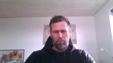 Snapshot of gottalop chatting on 02-25-26, 02:05 gottalop online show from 02-25-26, 02:05