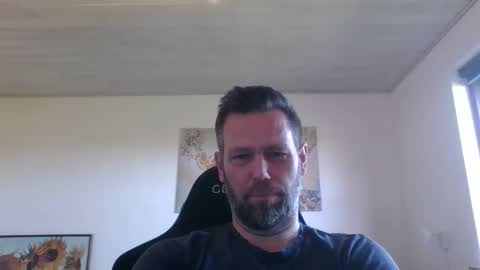 Snapshot of gottalop chatting on 05-04-26, 12:56 gottalop online show from 05-04-26, 12:56