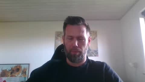 Snapshot of gottalop chatting on 05-16-26, 04:39 gottalop online show from 05-16-26, 04:39