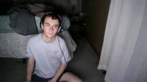 T online show from 05-25-26, 01:00