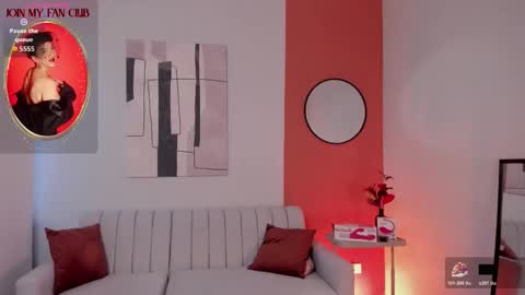 Zuly online show from 12-19-25, 09:11