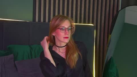 Snapshot of gracehudsons chatting on 04-25-26, 04:48 Grace online show from 04-25-26, 04:48