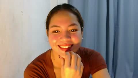 Snapshot of gracia_belle chatting on 07-15-26, 07:13 belle online show from 07-15-26, 07:13
