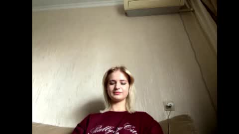 Snapshot of graciasherling chatting on 06-24-26, 09:30 Sofia online show from 06-24-26, 09:30