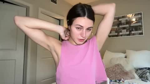 Gracie Smith online show from 04-19-26, 06:10