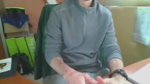 Snapshot of grandbi chatting on 02-04-25, 02:43 grandbi online show from 02-04-25, 02:43