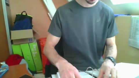 Snapshot of grandbi chatting on 02-18-25, 02:27 grandbi online show from 02-18-25, 02:27